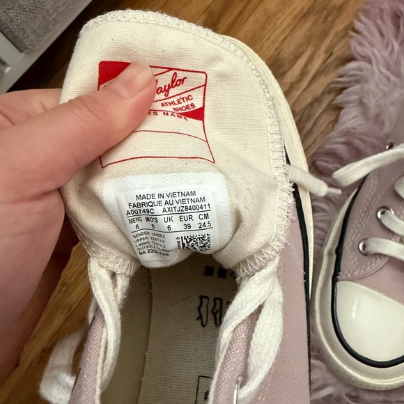 Converse  High-Top Sneakers - Picture 4 of 4